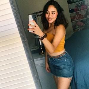 Meet your Posher, Reyna